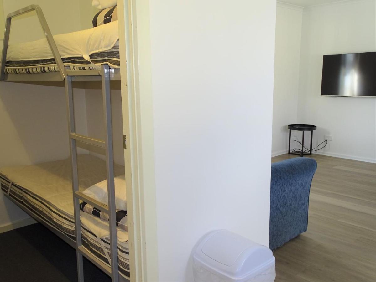 Moonta Bay Cabins Motel Port Moonta Екстериор снимка