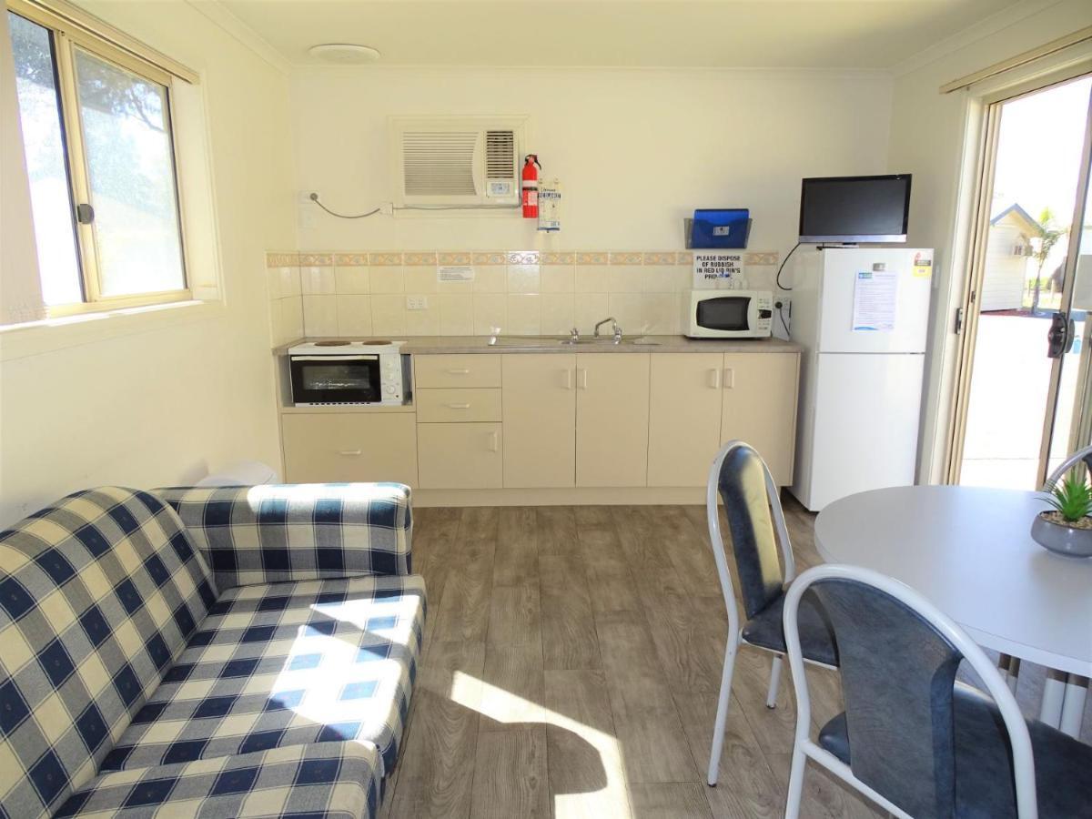 Moonta Bay Cabins Motel Port Moonta Екстериор снимка